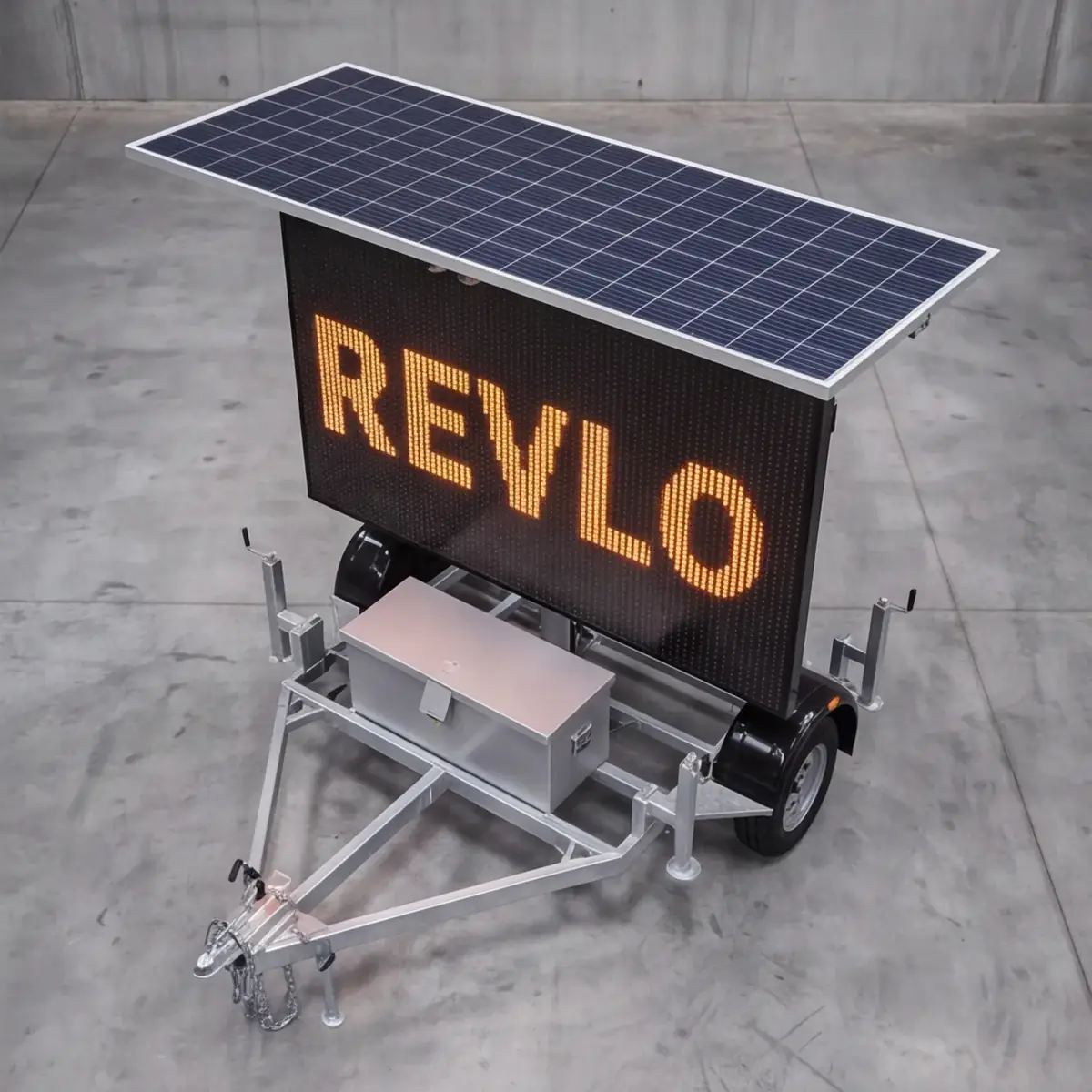 Placas fotovoltaicas no topo